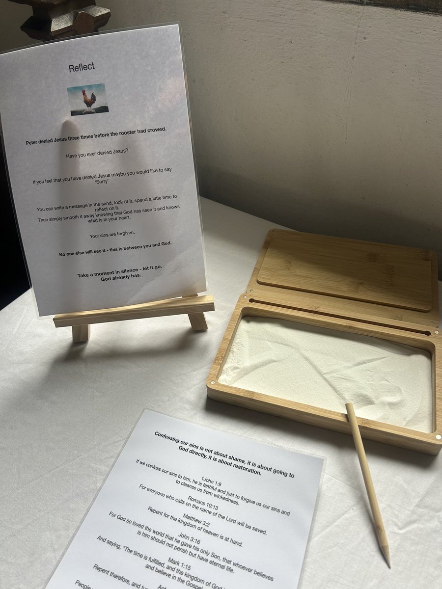 @ChatsWithEm tweet media