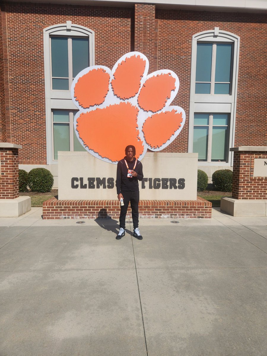 Tyson Washington tweet media