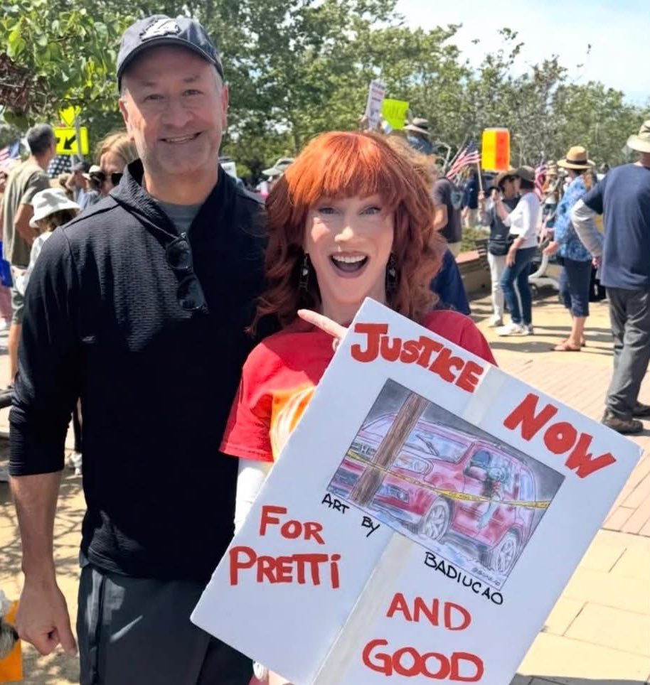 Libs of TikTok tweet media