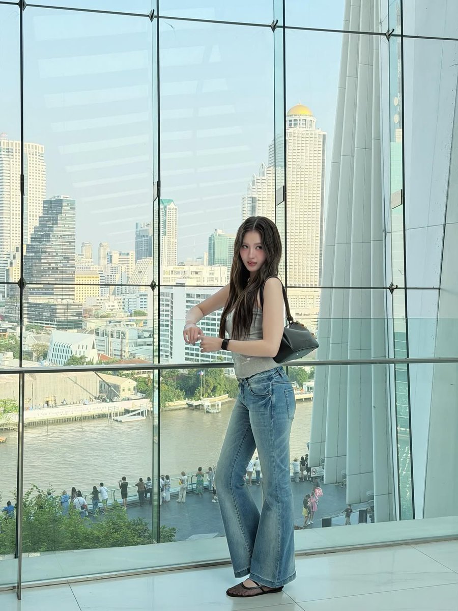 ViewMim Brasil 🇧🇷 #GirlRulesSeries tweet media