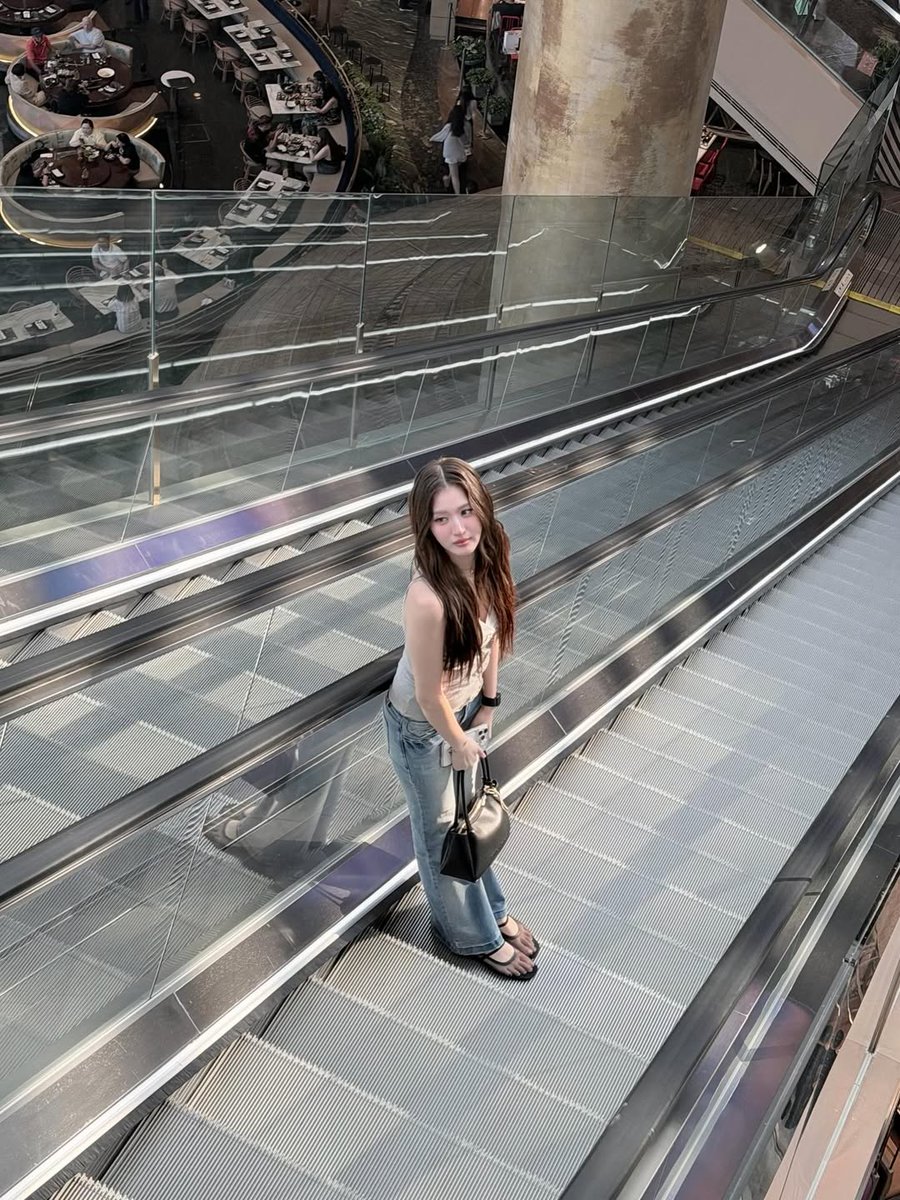 ViewMim Brasil 🇧🇷 #GirlRulesSeries tweet media