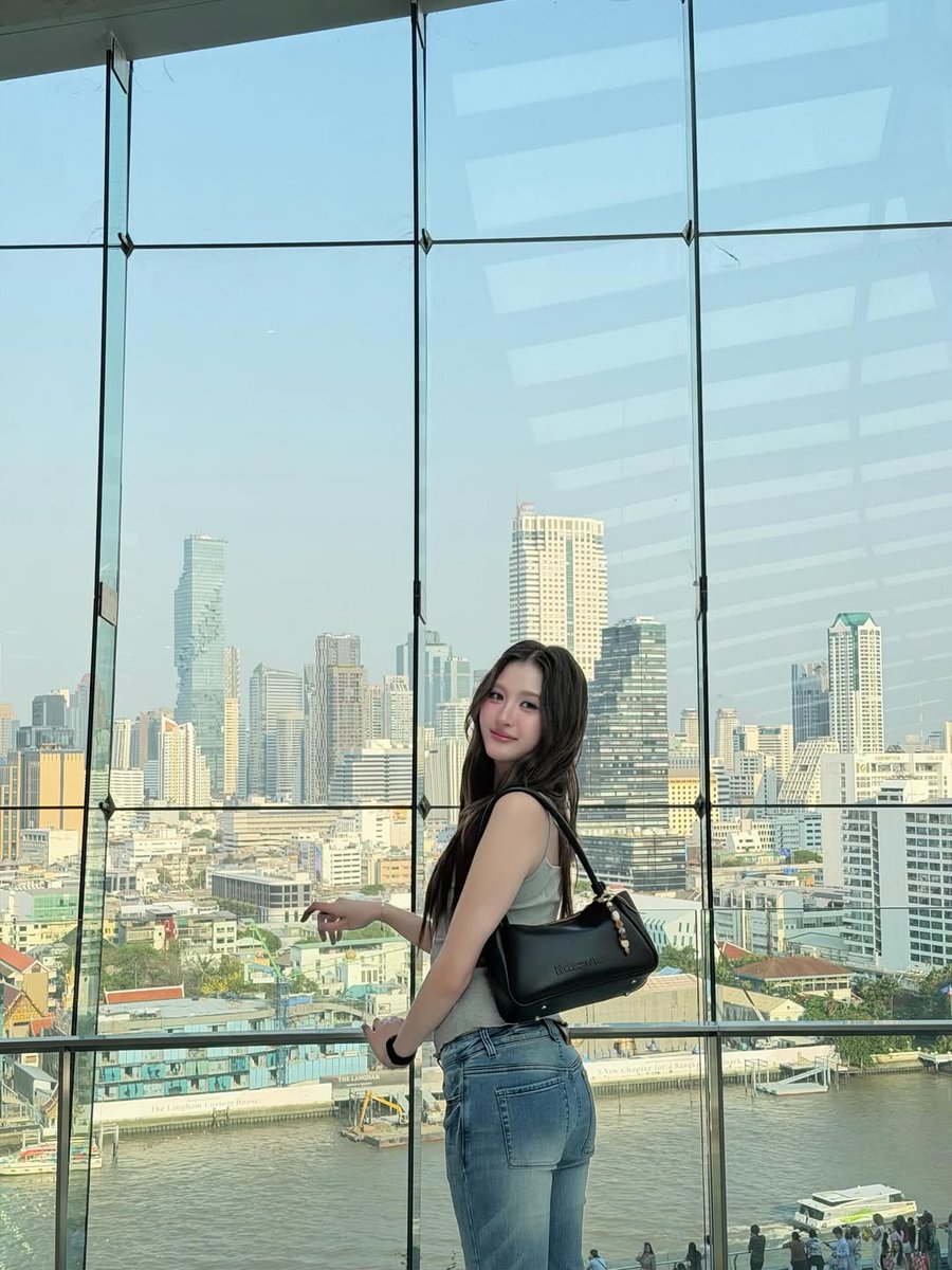 ViewMim Brasil 🇧🇷 #GirlRulesSeries tweet media