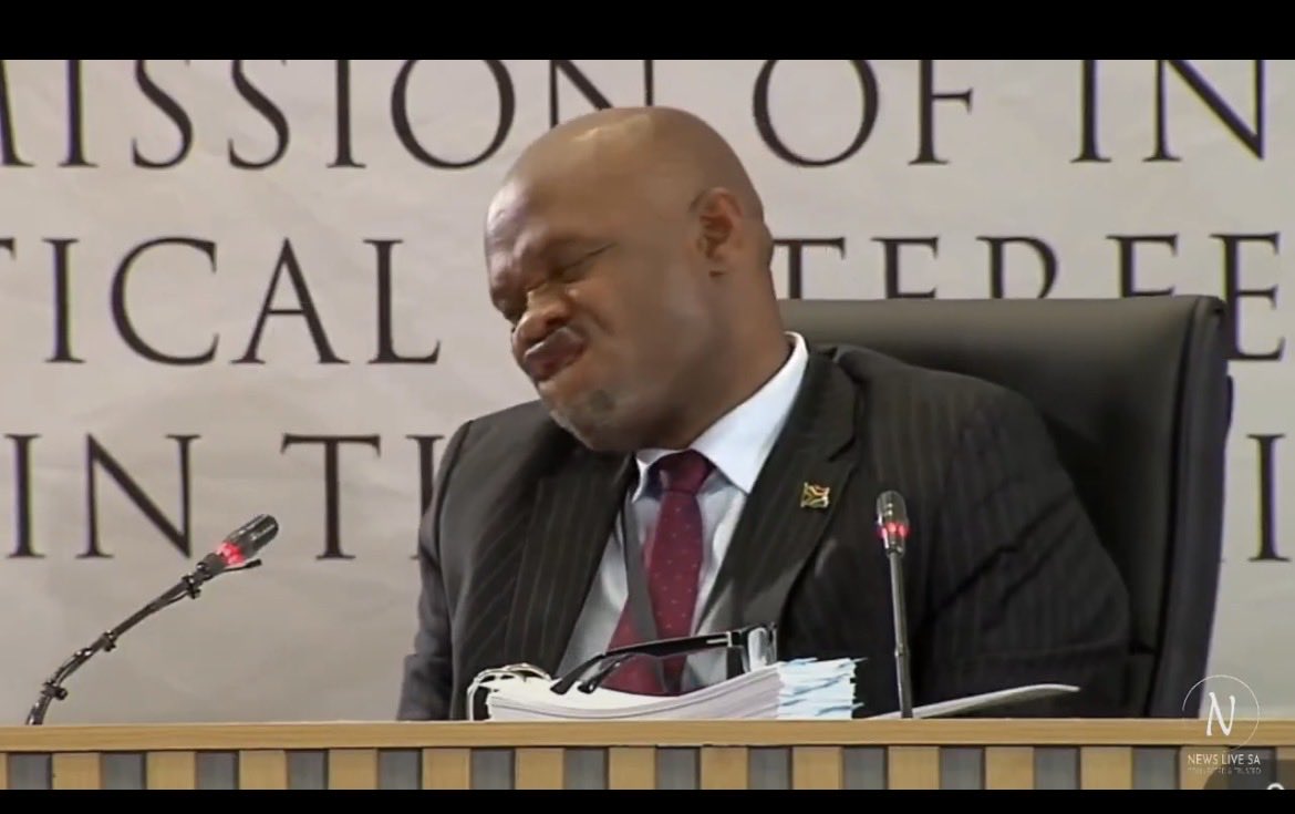 S'THOPO959 tweet media