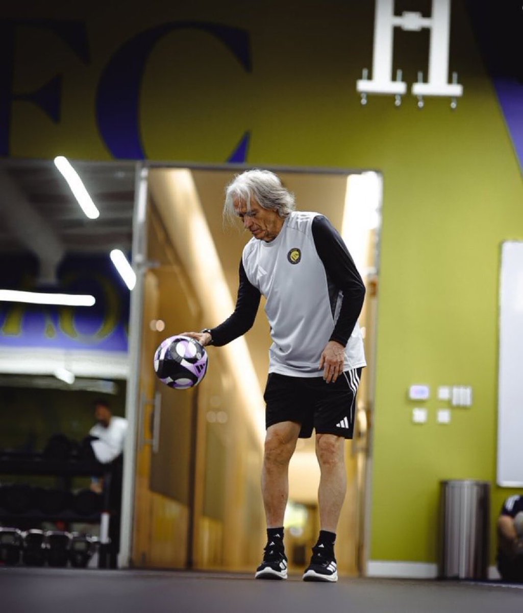 الدحمي tweet media