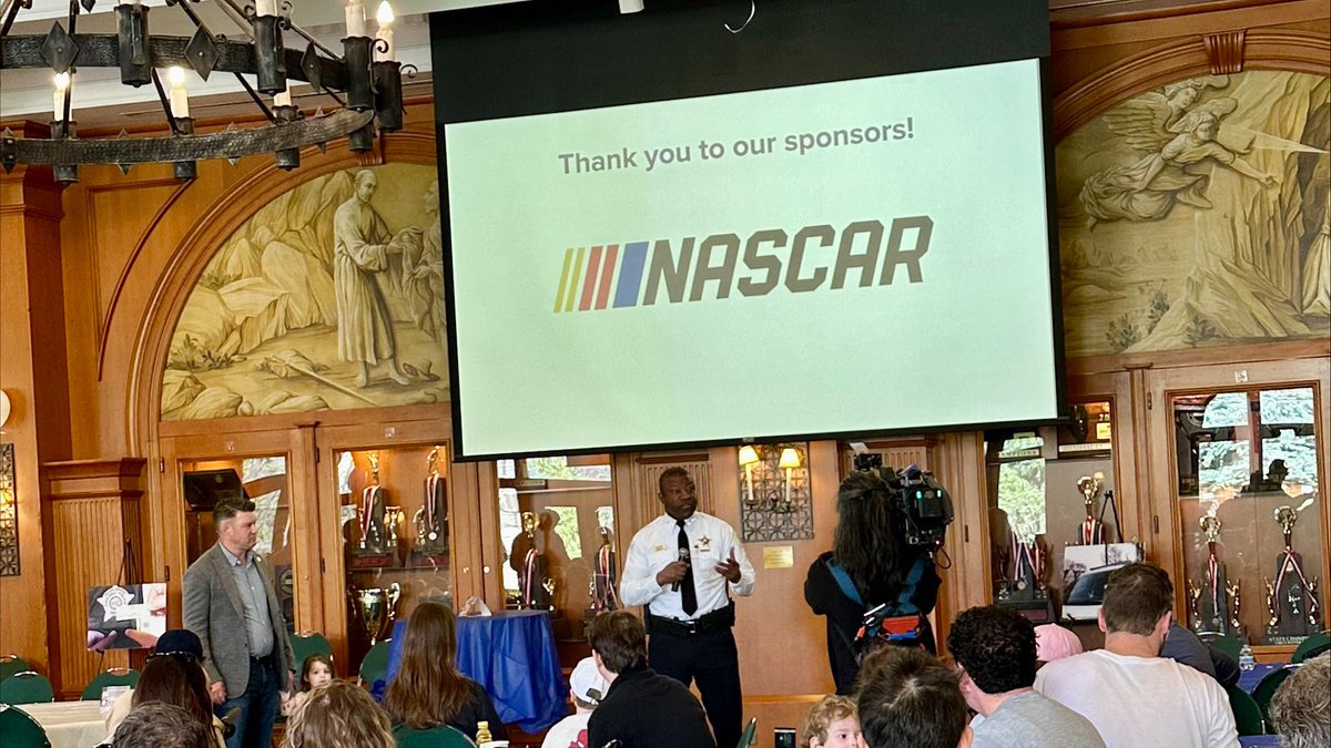 NASCAR Chicago Street Race tweet media