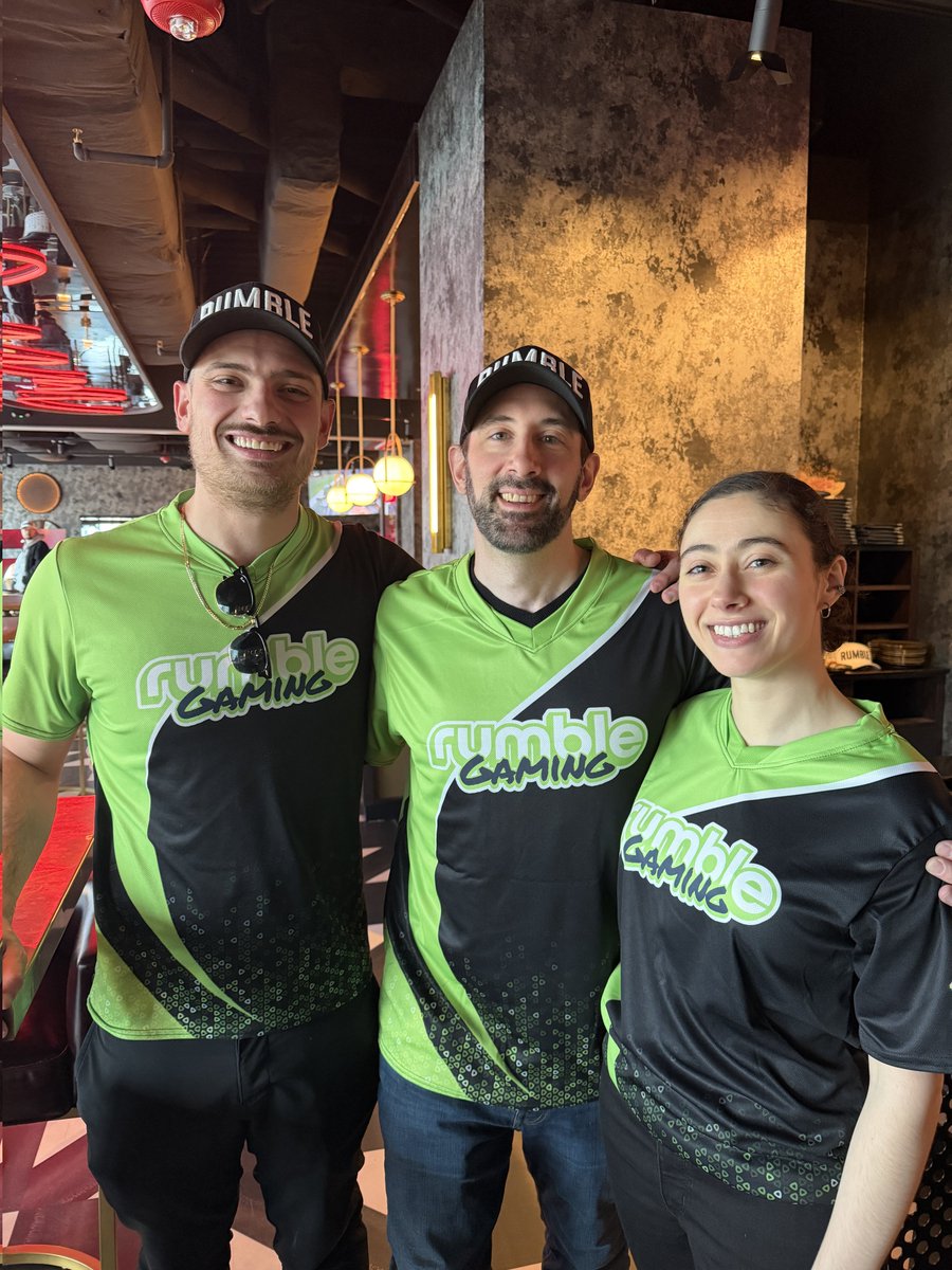 BlabberingCollector tweet media