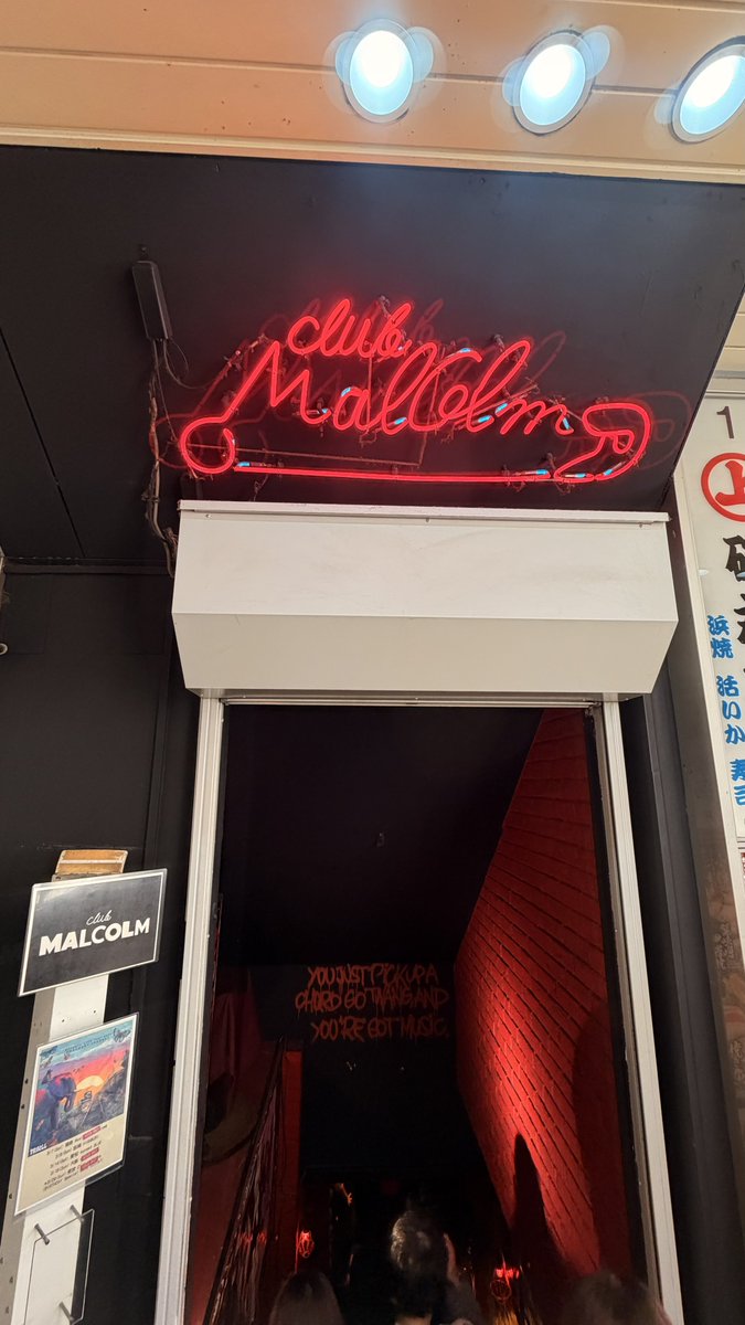 みみみ tweet media