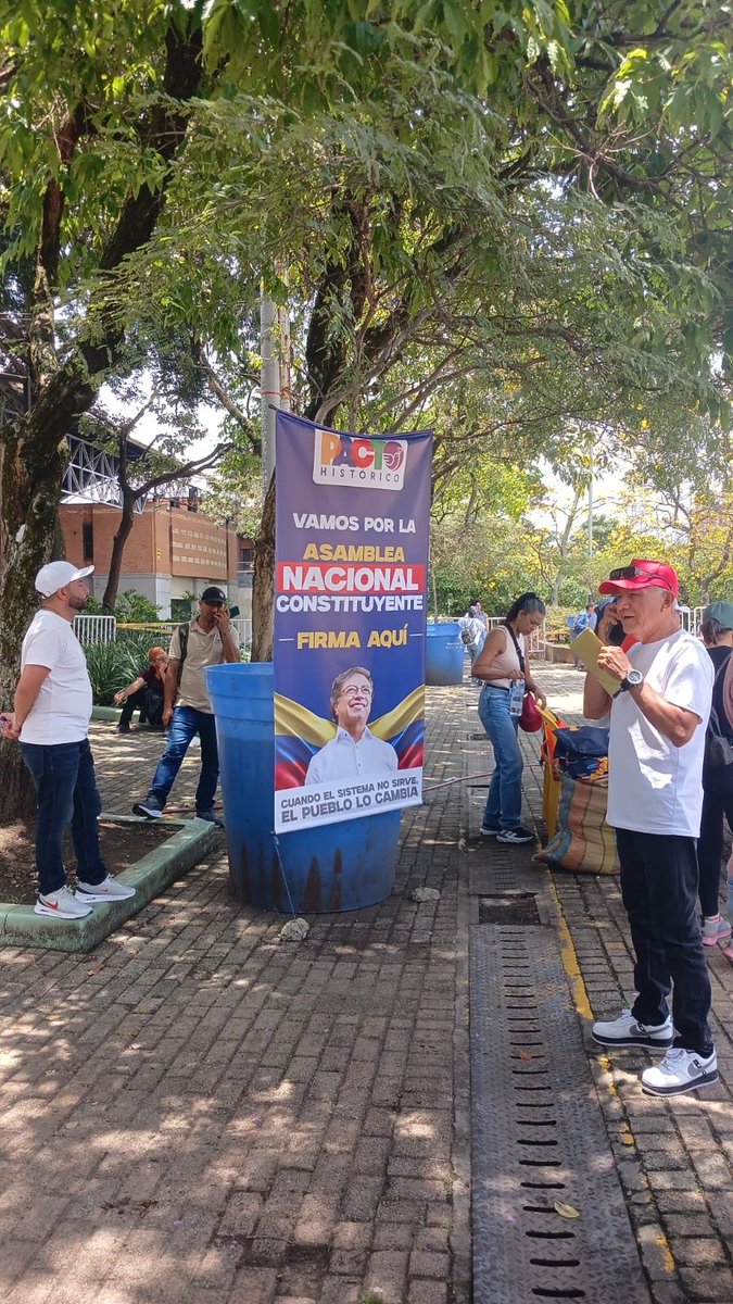 Luz María Sierra tweet media