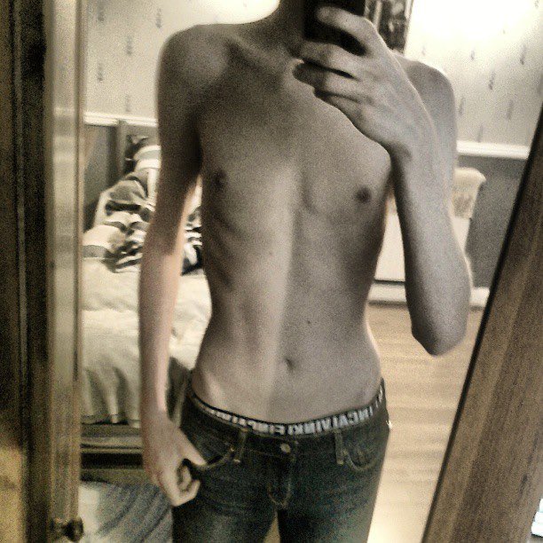 male twted tweet media