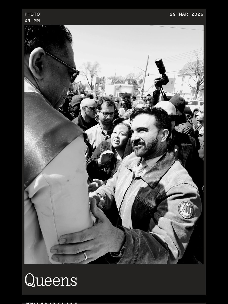Antonio_Luis's tweet photo. Part of today's shinanagans, working security for @HitlallRomeo at the annual #phagwahparade and I got to get up and close with @NYCMayor #zohranmamdani https://t.co/r9grOvA1Rh