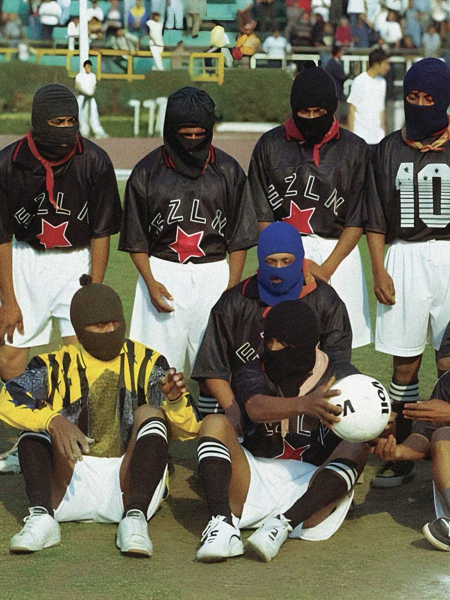 Antifa_Ultras tweet media