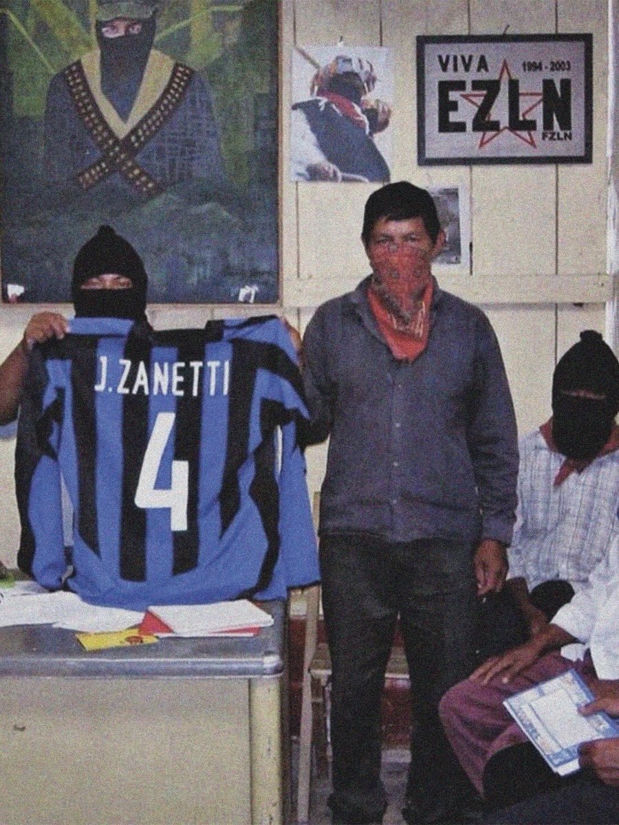 Antifa_Ultras tweet media
