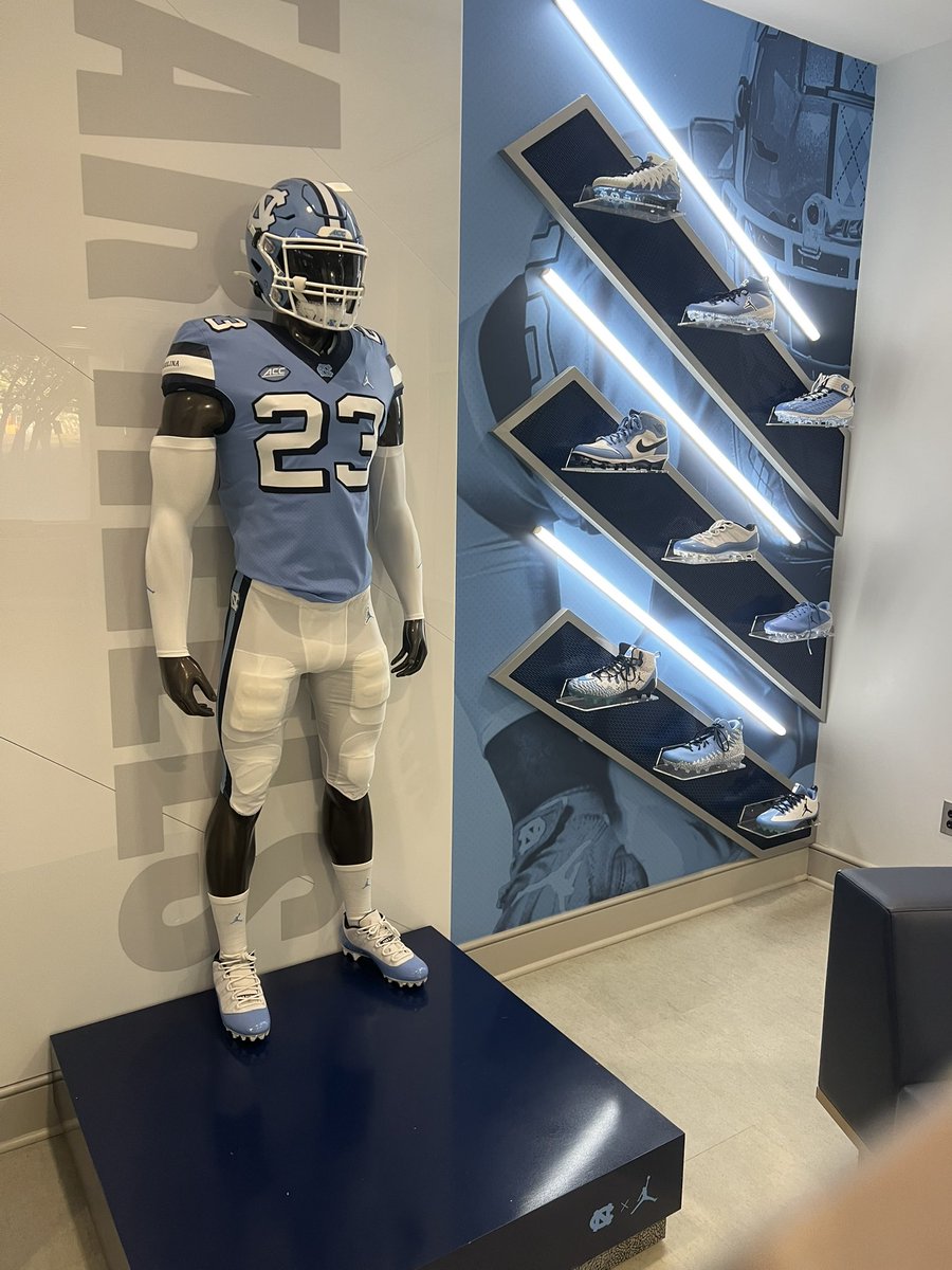 Moreno Fisher 3⭐️ tweet media