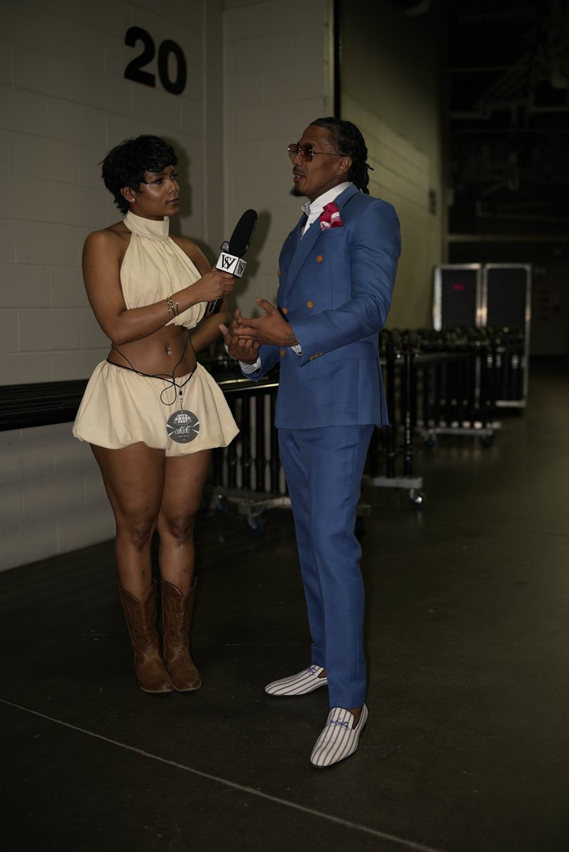 Nia Celé 🥀 tweet media