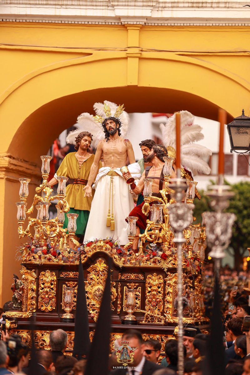 Virgen de los Reyes tweet media