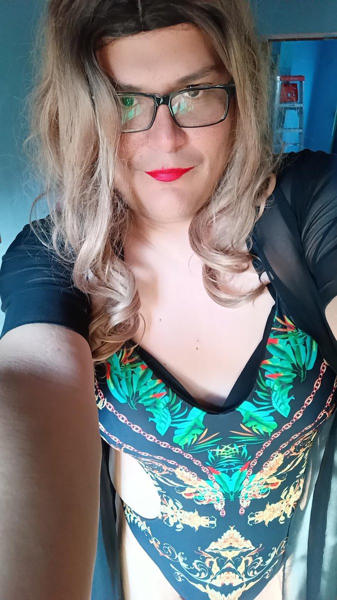 Neith Izara *Tu Chica Travesti* tweet media