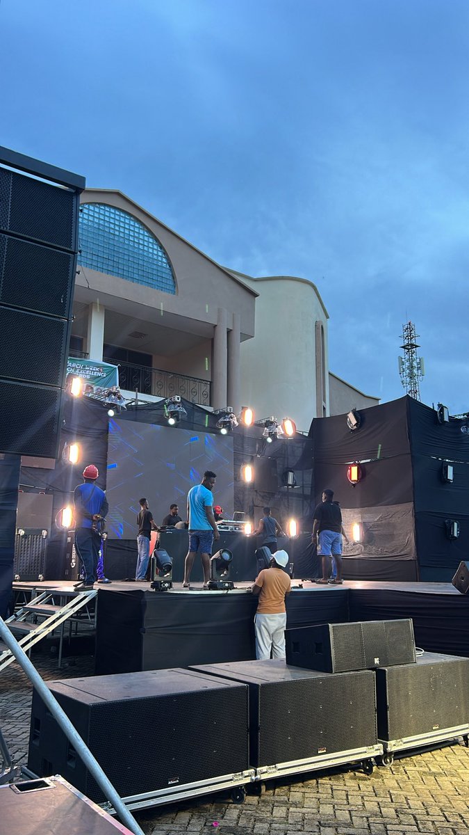 Eben Leroy tweet media