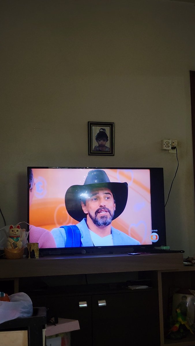 rosa pantheress tweet media