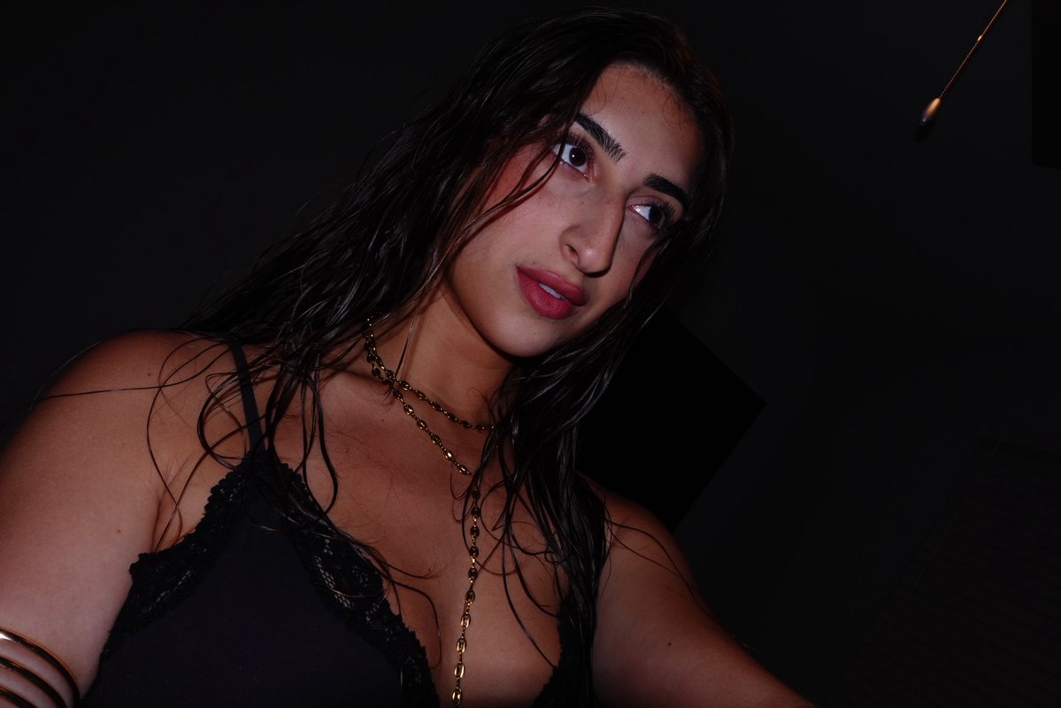 Princess Zara tweet media