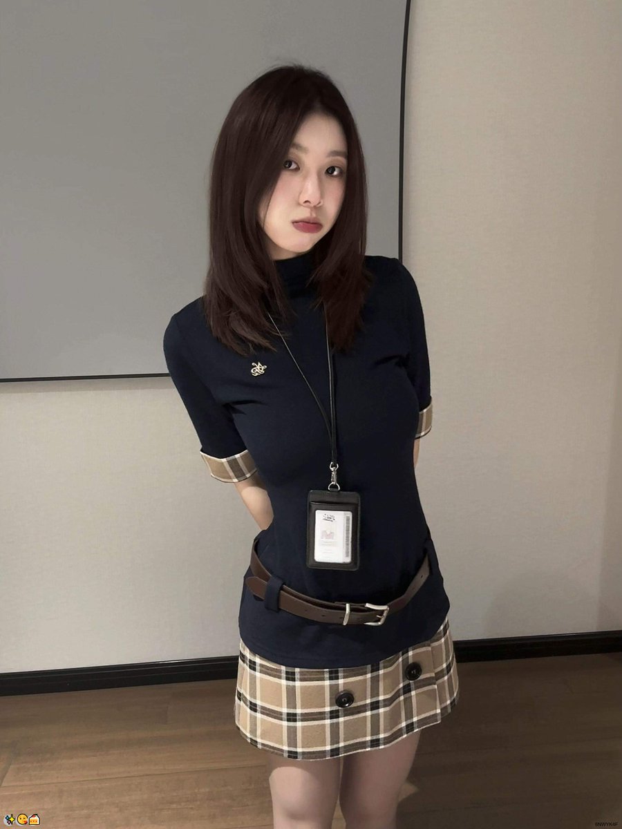 ThitiPmg's tweet photo. 😁 😍 💖 “那不忙elonmusk嘉定，不忙……具体集合日期定了，我按摩联系你。”崔立说。 UGGBN1 https://t.co/VIuv0GKoFE