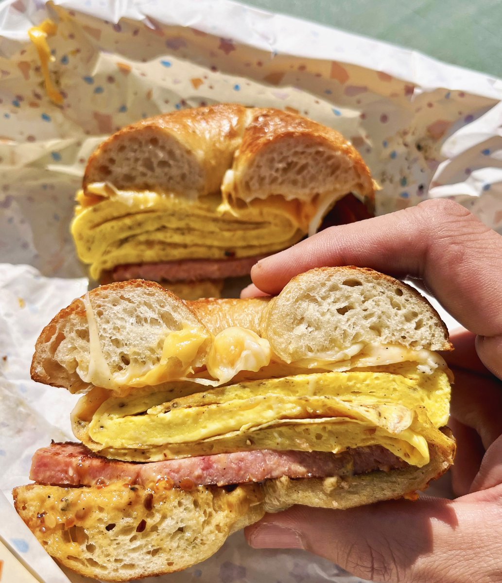 Andrew Marin tweet media