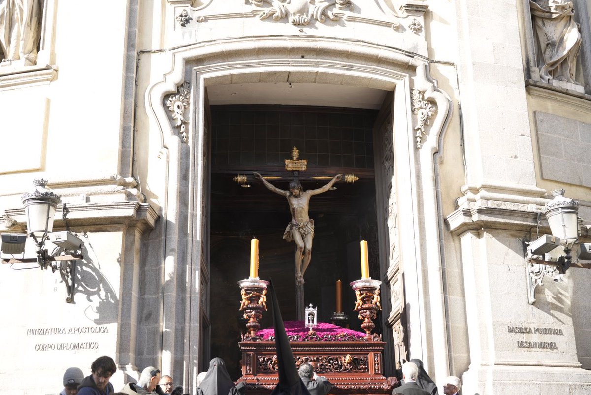 José A Mtnez Páramo tweet media