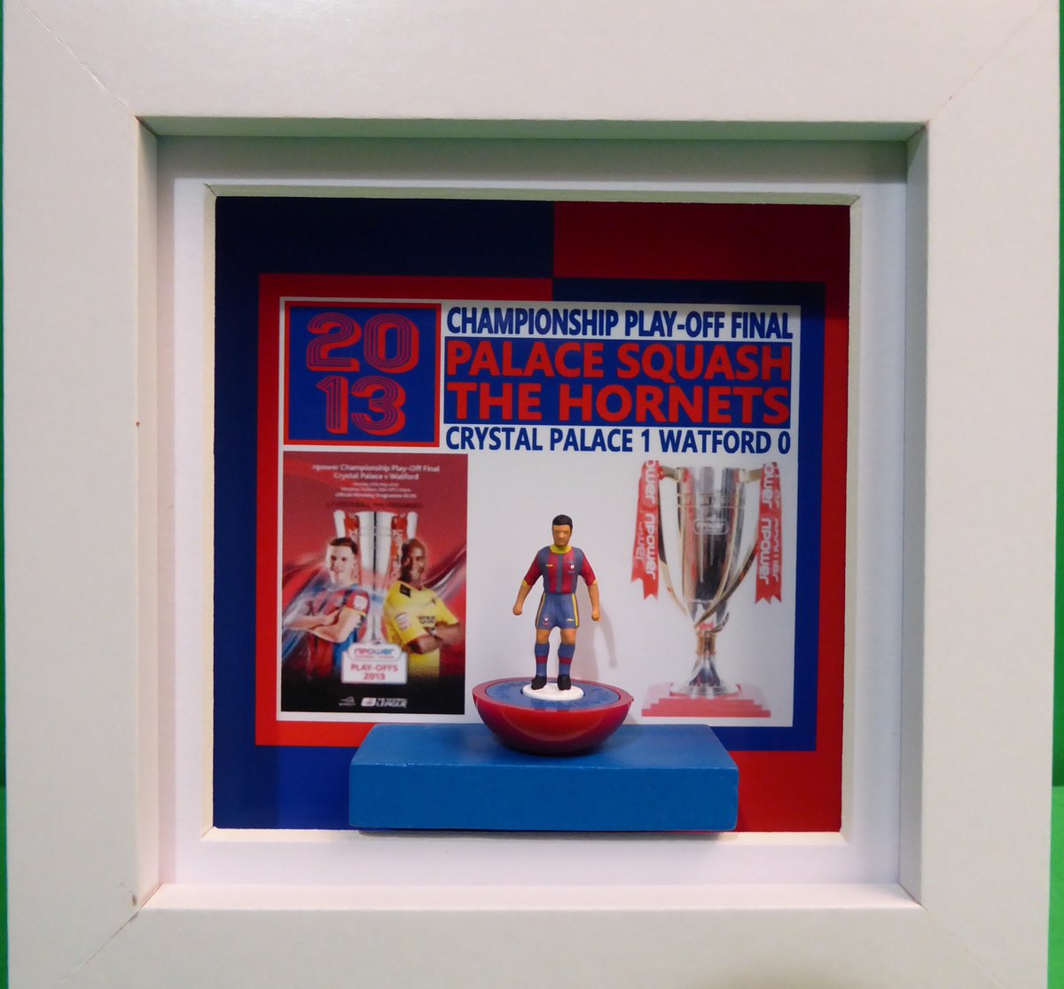 helcol123subbu1's tweet image. Crystal Palace subbuteo artwork mini-frames celebrating various iconic Eagles moments. DM @helcol123subbu1 to order. @TCPalacePod #cpfc @IanWright0 @CPFC_Supporters @ThePalaceForum @BackOfTheNest @TheEaglesBeak @gazbod @WhyteleafeEagle #crystalpalace #Eagles @ultrascpfc