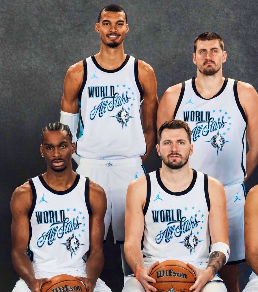 LakeShowYo tweet media