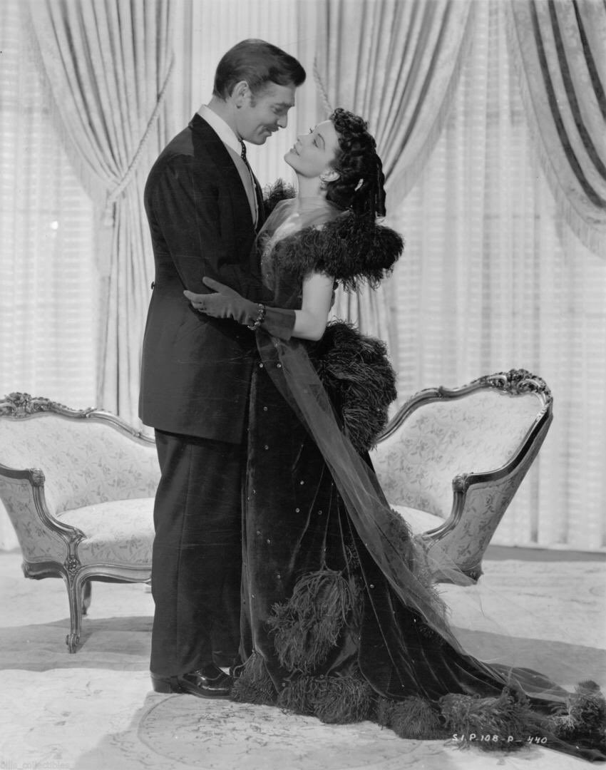 Kristi Assange. Ω tweet media