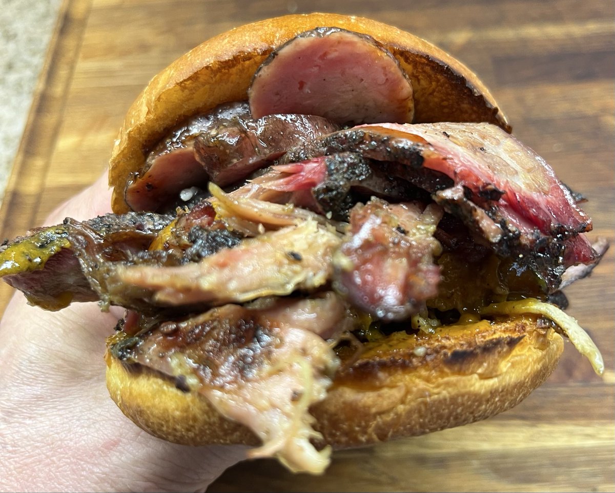 Claude Krause tweet media