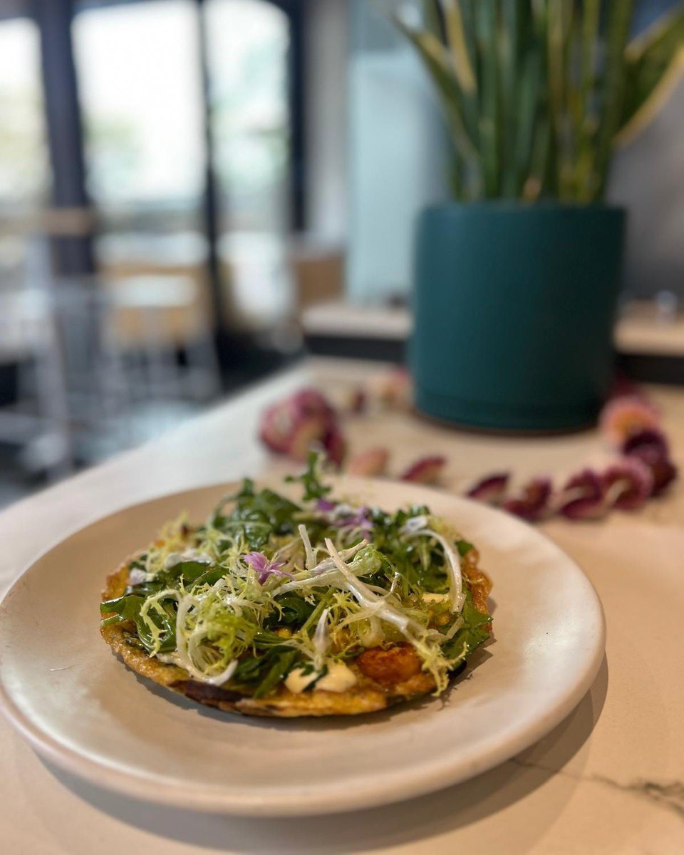 OriginalNFV's tweet photo. RP: #Southside #Napa
Grilled Shrimp Omelet
This is what spring tastes like at Southside.
Open-face with grilled shrimp, shiitake mushroom, asparagus, and green garlic aioli.
#GrilledShrimpOmelet #brunch
#SeasonalFlavors #CafeSpecial #SouthsideCentury #SpringSpecial #SpringMenu https://t.co/jl85k5yS0N