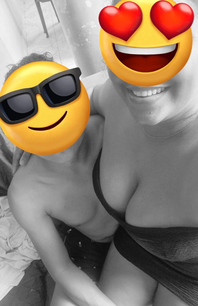 Parejita de Esmeraldas 1K tweet media