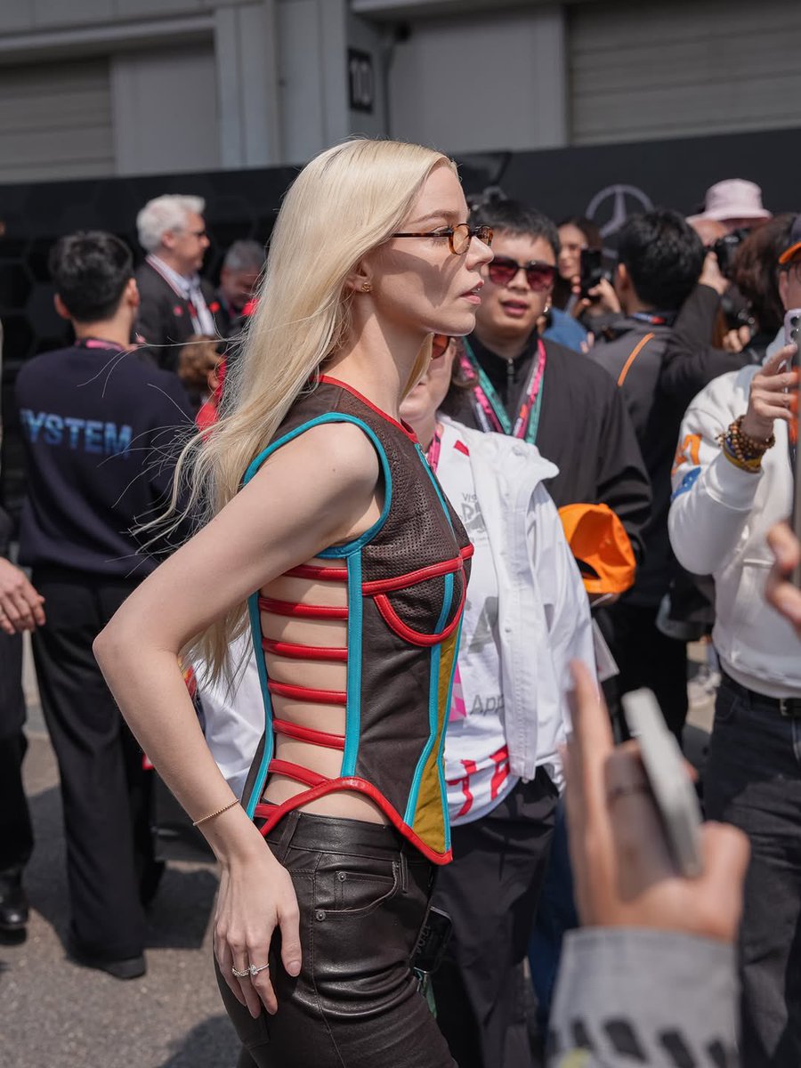 Anya, Lucky and Alia ✨ tweet media