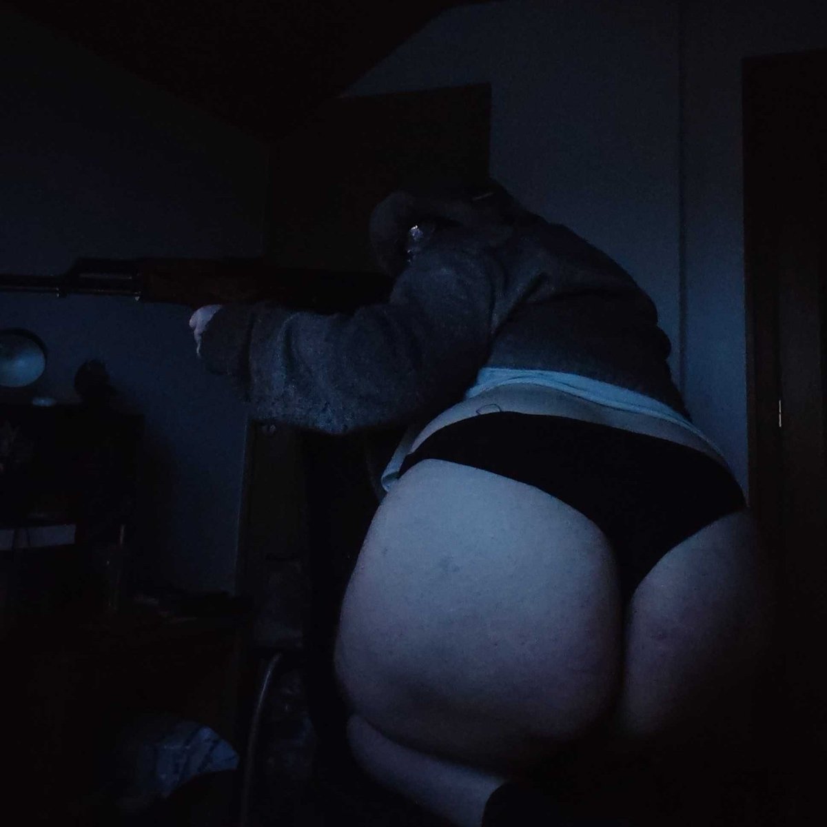 claire☕ tweet media