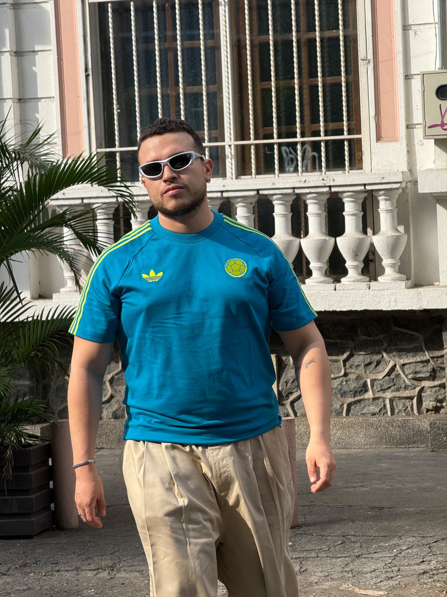 Un treinton más tweet media