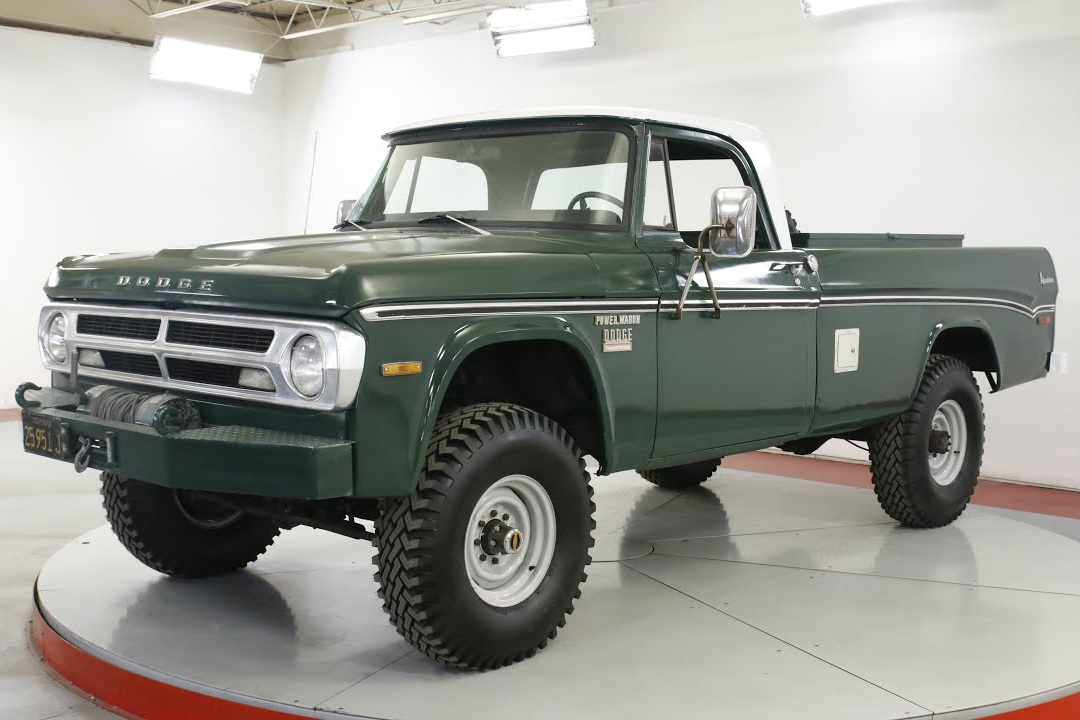 motorizm3's tweet image. 1971 Dodge Power Wagon W200
#DodgePowerWagon #PowerWagon #Dodge #Motorizm