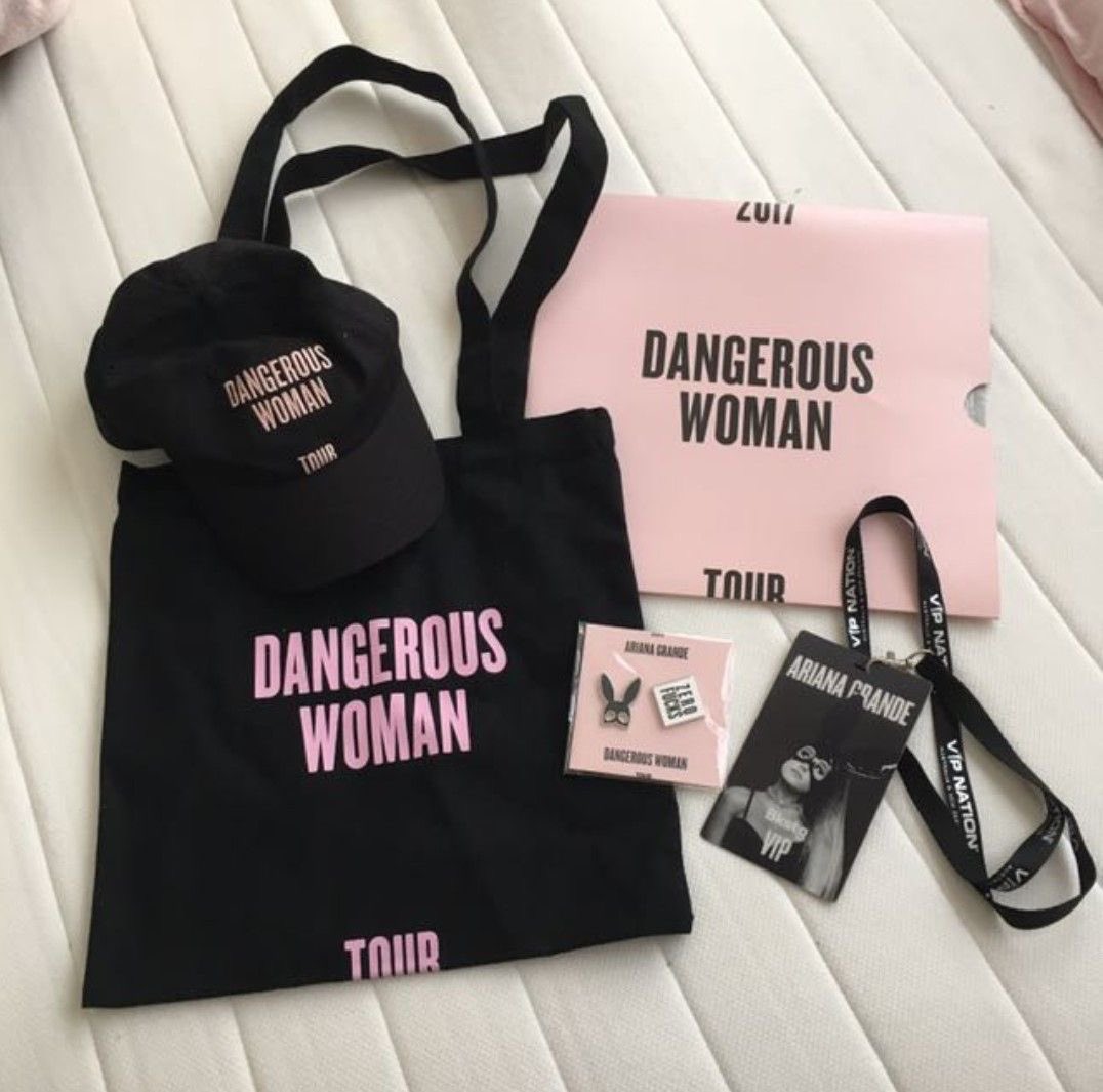 Anais 🩵 tweet media