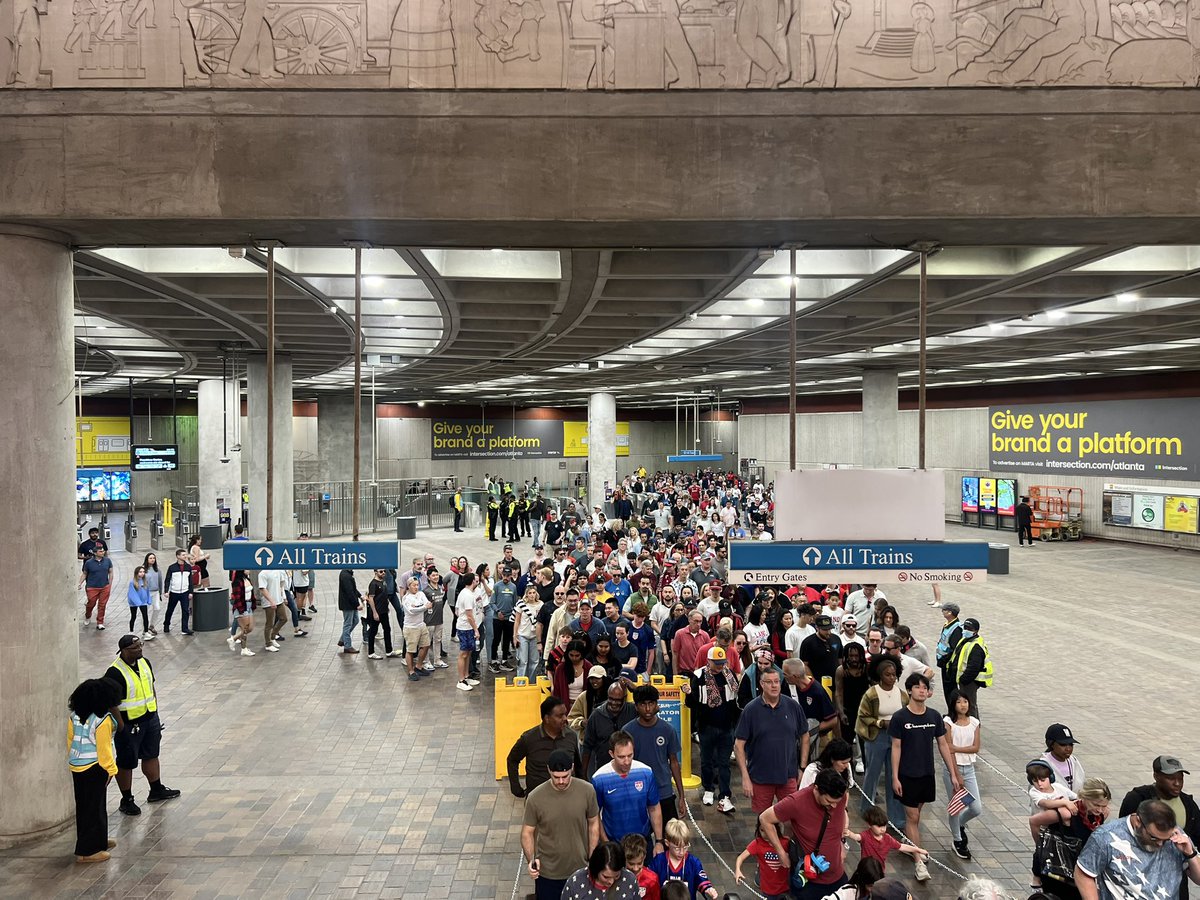 Eric Phillips tweet media