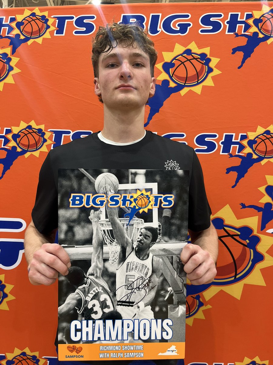 BIG SH🏀TS tweet media