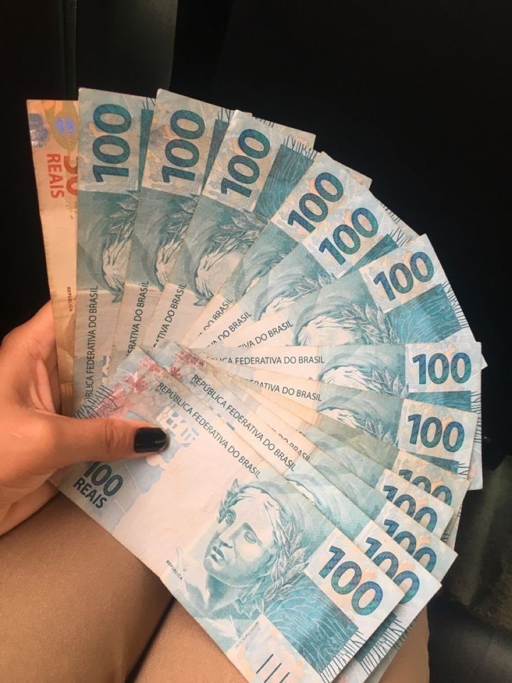 Ella Mendes tweet media