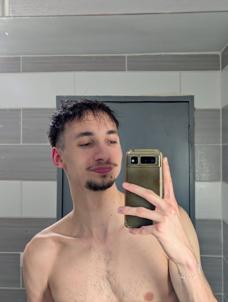 quenting tweet media