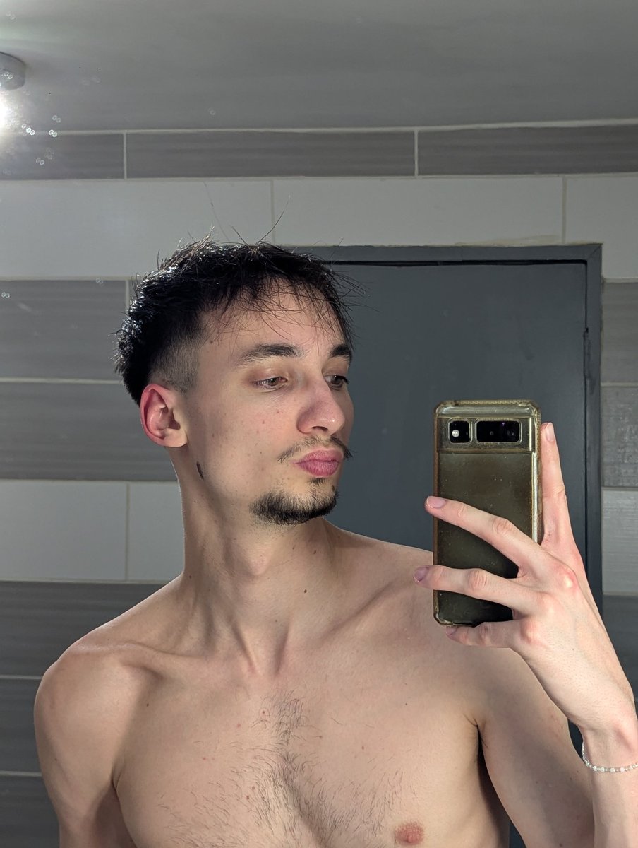 quenting tweet media