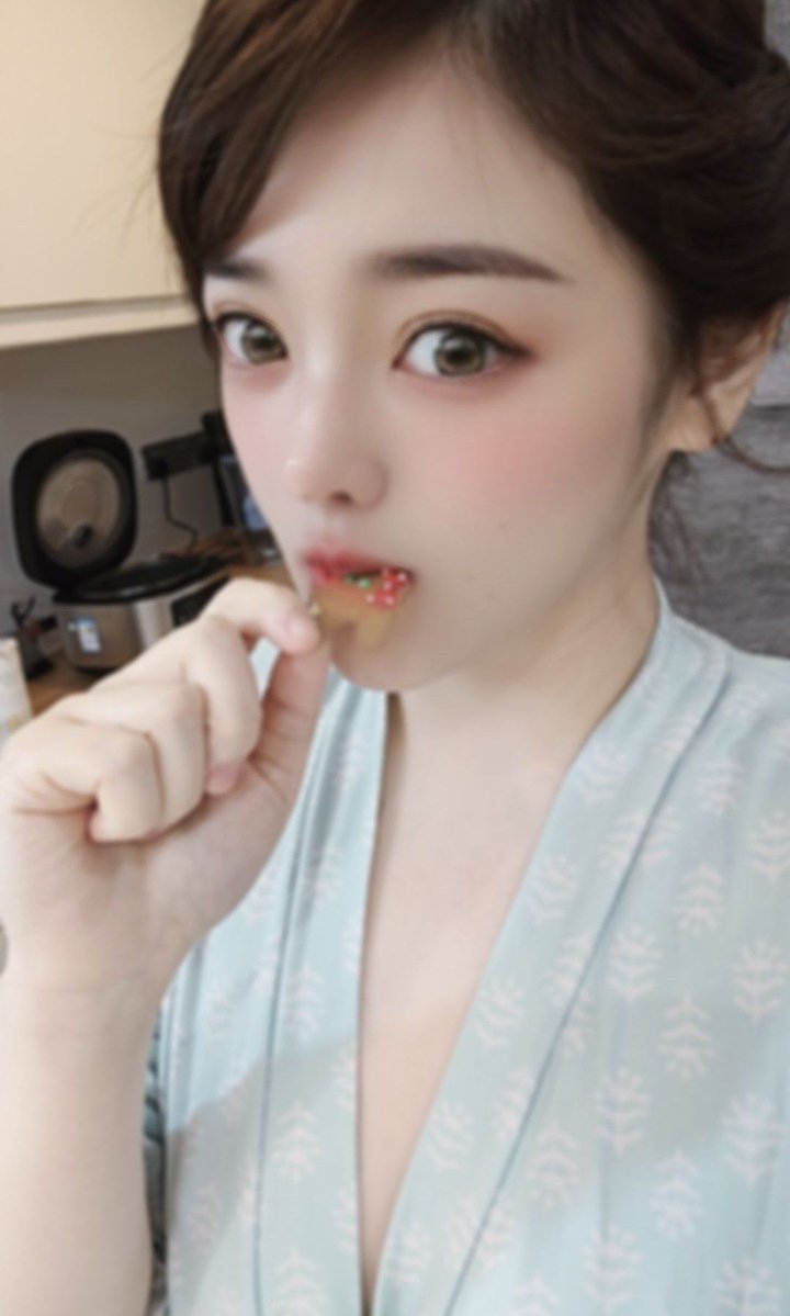 Sally Johnson tweet media