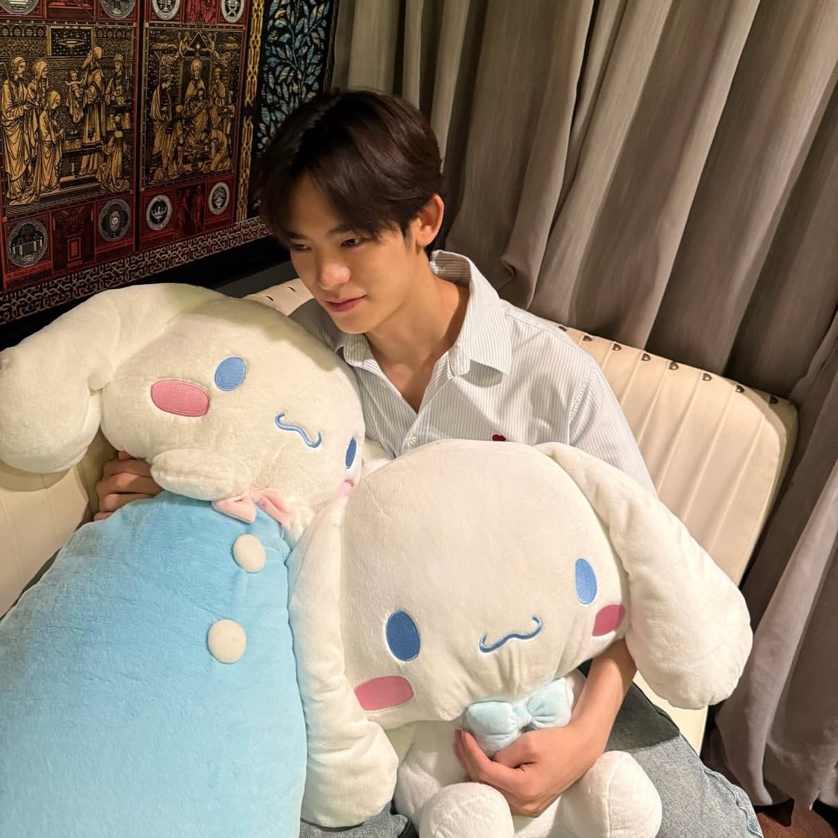 iris 🍎 tweet media