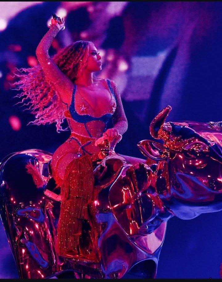 Beyoncé f∆shionicon tweet media