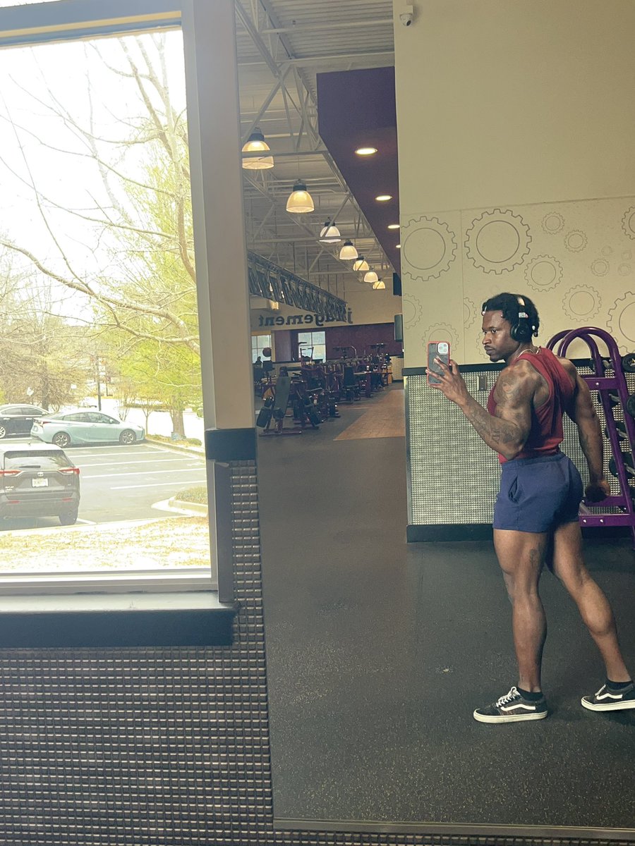 ⭐️⭐️⭐️⭐️⭐️ tweet media