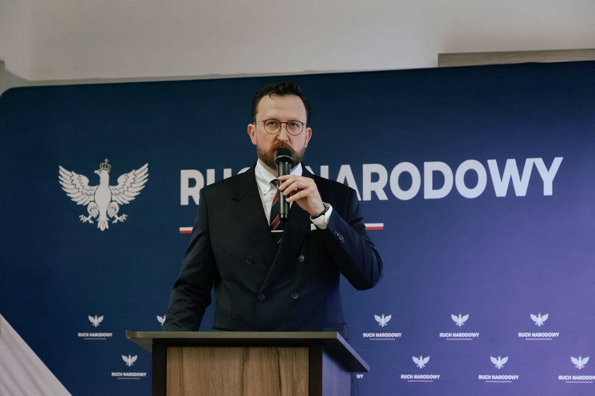 Wczoraj w Katowicach wybraliśmy nowe władze <a href="/RuchNarodowySL/">Ruch Narodowy - Śląskie</a> 🇵🇱

Nowym Prezesem został Cezary Milczyński. Dla mnie to również szczególny moment – po raz piąty z rzędu zostałem wybrany do Zarządu Okręgu. 

Konsekwentnie rozwijamy nasze struktury w woj. śląskim 🤍❤️💛💙
