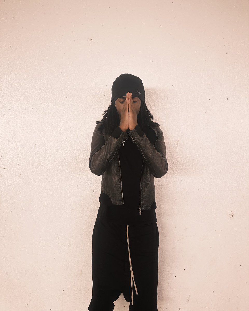 lesgokev tweet media