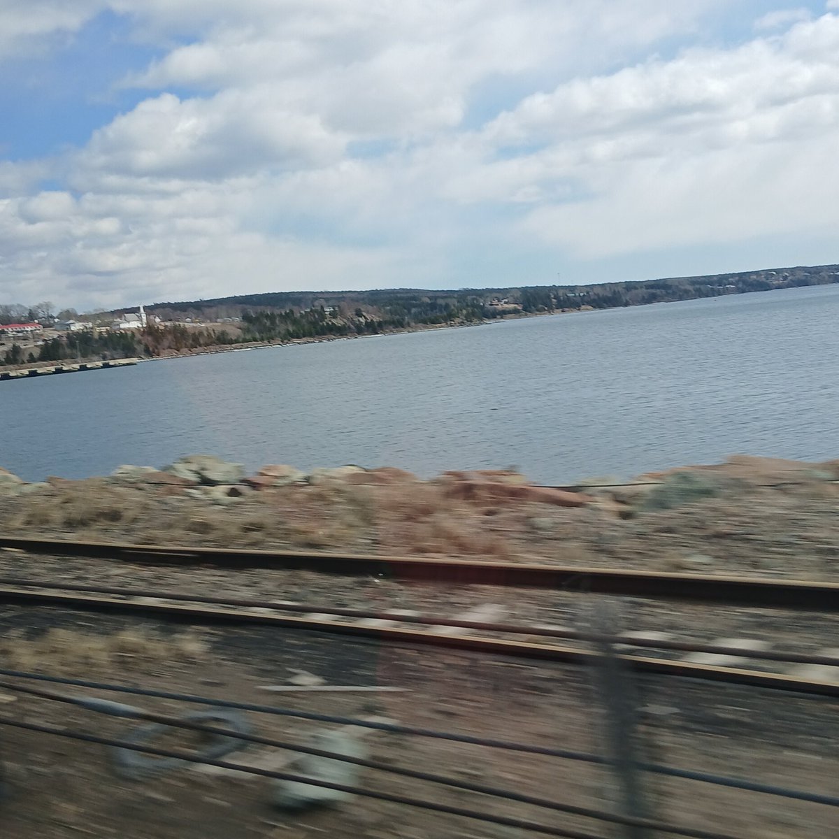 ✧ Mercy 🤍🪻˖°. emergency coms 🇨🇦《૮ • ✧ • ა》 tweet media