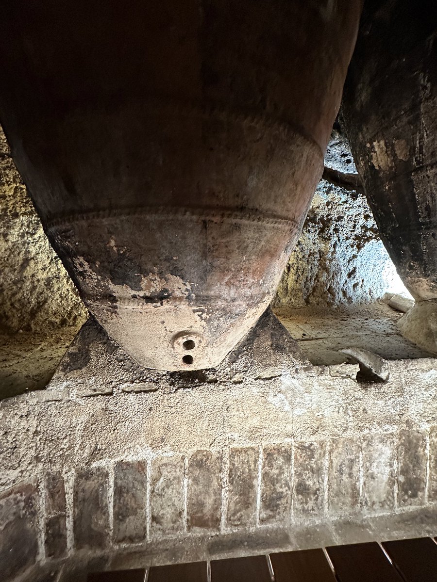 abreunvinito's tweet photo. Visita y cata de @bodegasmurviedro en #doutielrequena y sus cuevas Buenos vinos para disfrutar @pacolonso @CulturaAlmuerzo @esmorzador @cacauencorfa @vinglada @dilgogi @vinoWineEs @FMazRa @xavisunsi @JavierVinyuelas @jopesilver @sasbnd @JesusDeBarqueta Pronto + datos en @verema https://t.co/4y7J73RWnI